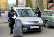 Rozpoczęła się dystrybucja przyłbic i maseczek