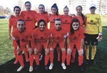 Remis na boisku lidera