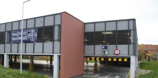 Dwupoziomowy parking na węźle transportowym już działa