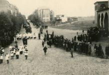 Uroczysty pochówek ofiar pomordowanych w koszarach tczewskich – 76 lat temu