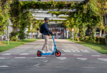 Współdzielone hulajnogi Dott wystartowały w Tczewie
