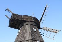 Przetarg na pierwszy etap prac budowlanych i konserwatorskich przy zabytkowym XIX-wiecznym wiatraku