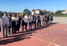 Uczniowie rozpoczęli egzamin ósmoklasisty