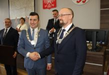 Łukasz Brządkowski prezydentem, Marcin Kussowski przewodniczącym RM – samorząd IX kadencji po inauguracji
