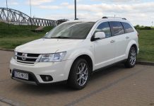 “Prezydenckie” auto idzie pod młotek