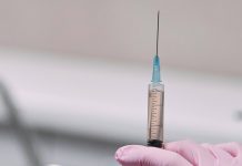 Bezpłatne szczepienia przeciw krztuścowi dla osób 65+